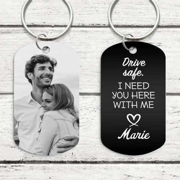 Drive safe - Couple-Keychain (Engraved - black/white)