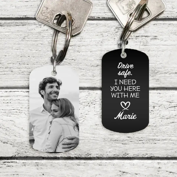 Drive safe - Couple-Keychain (Engraved - black/white)